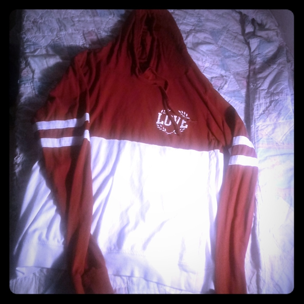 Long sleeve shirts